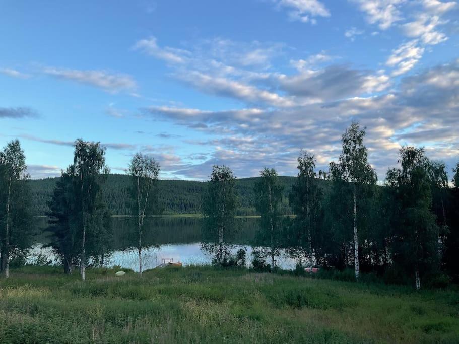Lakeside Wilderness Cabin Jokkmokk Exteriér fotografie